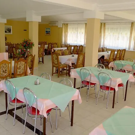 Apartment Maestral *