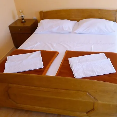 Apartment Maestral